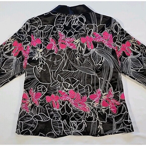 Chico's Silk Blend Jacket Pink Floral Embroidered Cropped Chico’s Size 1 US Med - Picture 9 of 14